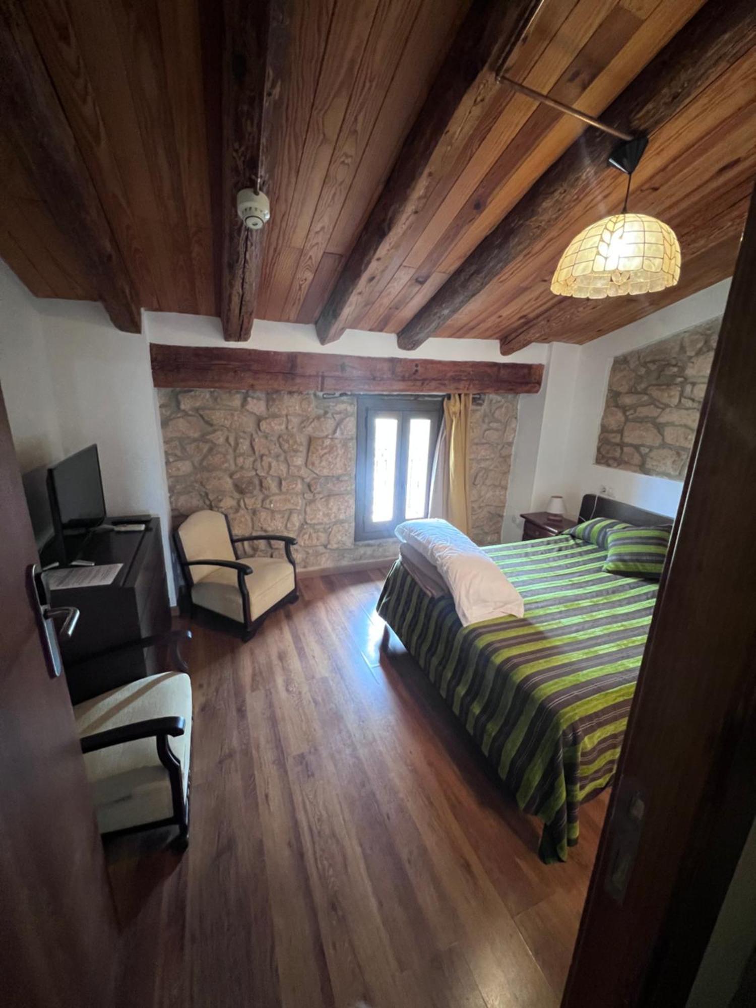 La Garbinada Hotel Torrebesses Kültér fotó
